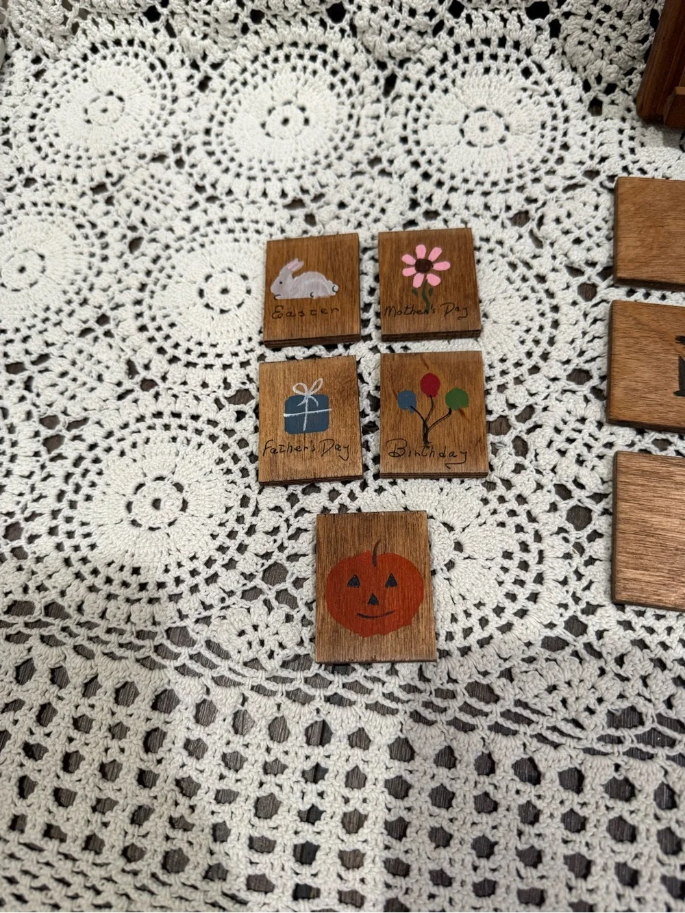 Wooden Perpetual Pocket Calendar - Brown